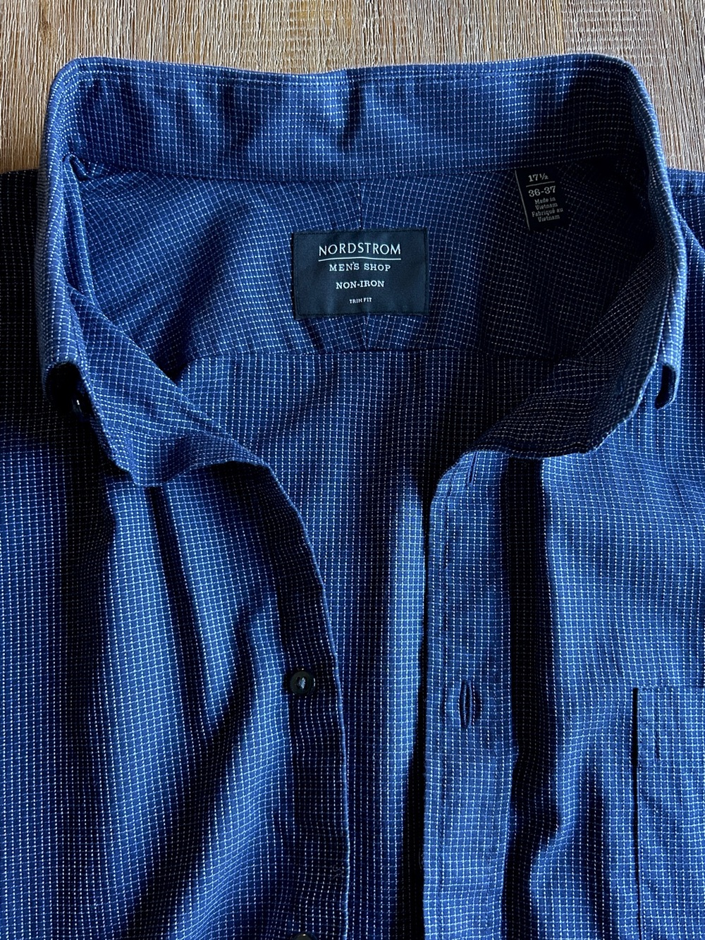 Nordstrom Men's Shop Non-Iron Trim Fit Dress Shirt, 17.5, 36-37. - Picture 2 of 14